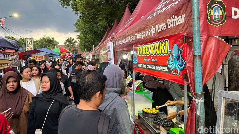 Pasar Takjil di Blitar