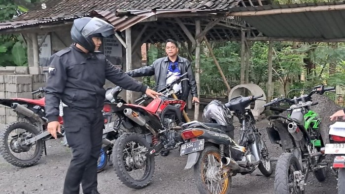 Motor knalpot brong diamankan sat lantas Polres Klaten.
