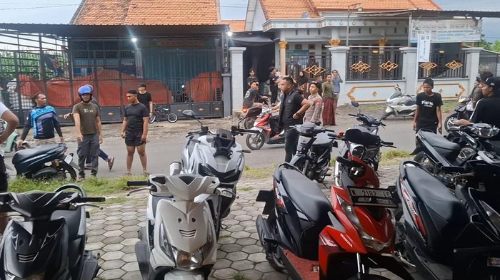 Polisi amankan puluhan sepeda motor saat bubarkan balap liar
