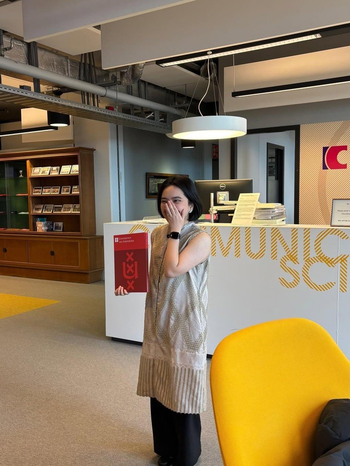 Rachel Amanda Aurora ambil ijazah S2 di Amsterdam.