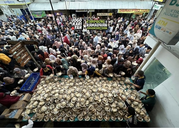 Ribuan Porsi Ludes! 5 Fakta Menarik Bukber di Masjid Jogokariyan