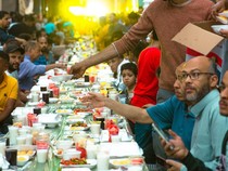 Seru Banget! Semaraknya Tradisi Buka Puasa Bersama di Mesir