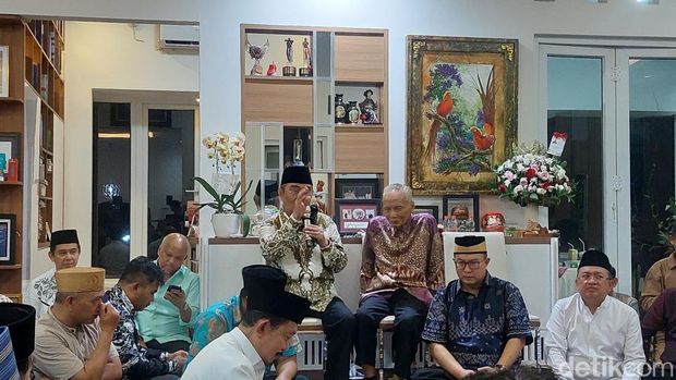 Bukber ICMI Bukber ICMI di kediaman Ketum ICMI Arif Satria, Minggu 22 Februari 2026, dihadiri sejumlah tokoh.
