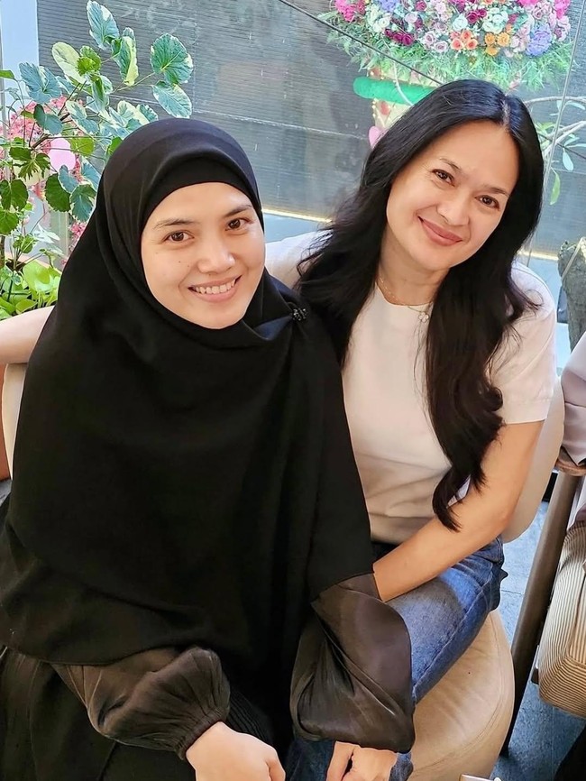 Donna Harun Ultah Ke-58, Foto Masa Muda Disebut Mirip Istri Ricky Harun