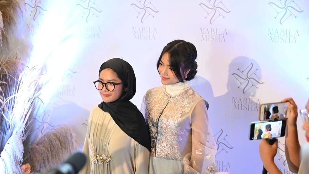 Rasa Kagum Fuji pada Nabila Misha yang Luncurkan Karya di Usia 14 Tahun
