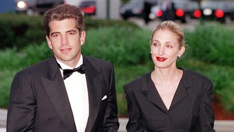 Carolyn Bessette vs Gwyneth Paltrow, Kisah Tegang di Balik Layar Calvin Klein