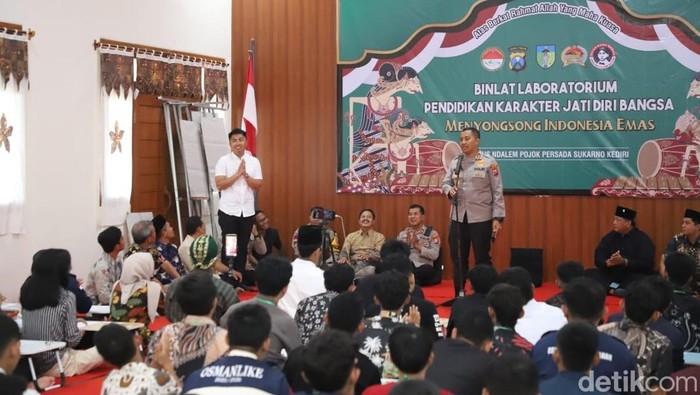 Kapolres Kediri buka binlat untuk generasi muda