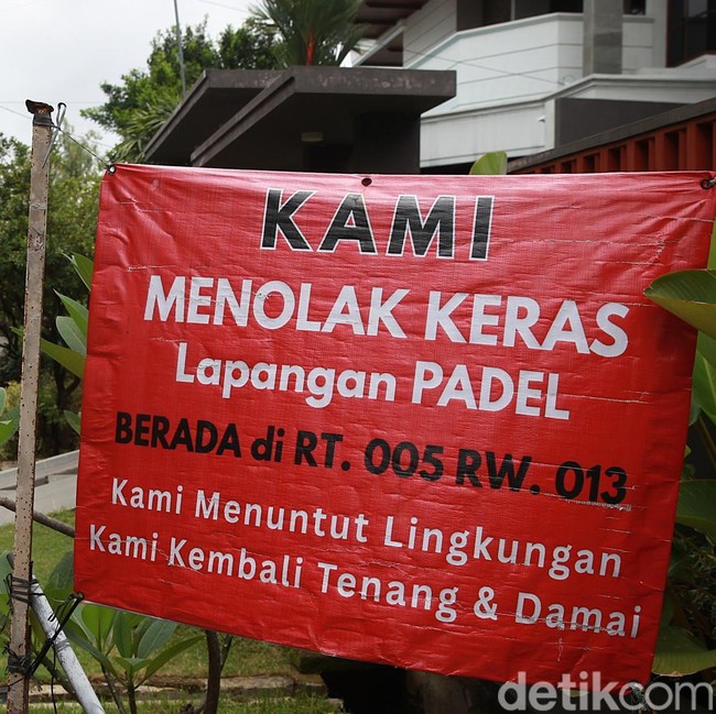 Lapangan Padel Diprotes Warga Pulomas, Dinilai Bising dan Tak Nyaman