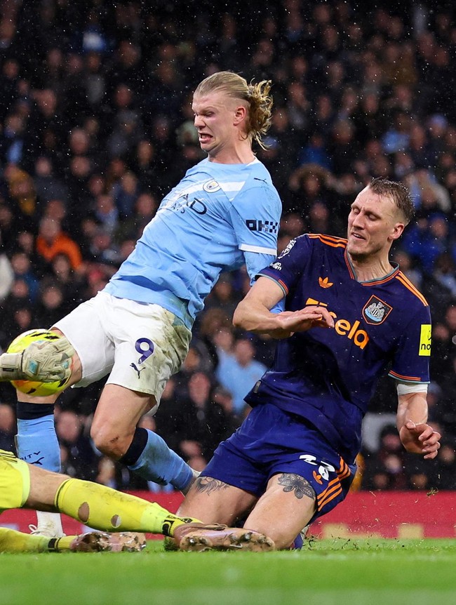 Liga Inggris Memanas, Arsenal Dipepet Manchester City