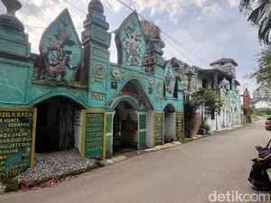 Unik! Masjid di Mojokerto Punya Ruang Bawah Tanah 2.500 Meter Persegi