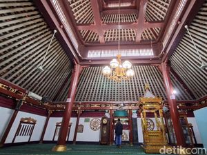 Sejarah Berdirinya Masjid Tertua di Nganjuk yang Kini Berusia 208 Tahun