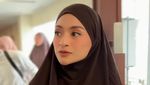 Intip Nathalie Holscher Manasik Jelang Umrah pada Ramadan Kali Ini