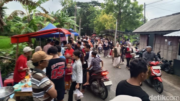 Pasar takjil di Ponorogo