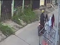 2 Remaja Putri di Palembang Jadi Korban Begal Payudara, Aksi Pelaku Terekam CCTV
