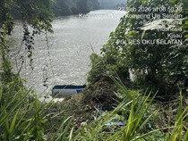 Truk Tangki Terjun ke Sungai di OKU Selatan, Sopir Diduga Kurang Konsentrasi