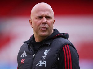 Arne Slot: Liverpool Harus Jual Pemain Sebelum Belanja