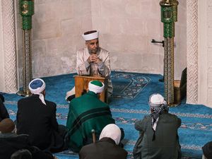 Kumpulan Kultum Singkat 7 Menit tentang Malam Lailatul Qadar Lengkap Dalilnya