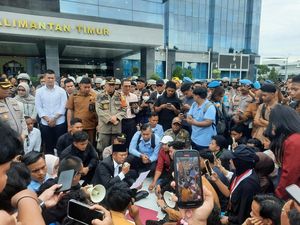 Temui Mahasiswa, Gubernur Rudy Paparkan Capaian dan Skema Program Gratispol