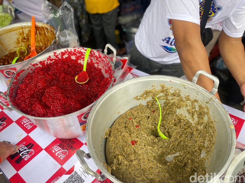 Istana Bubur Istana Bubur yang laris manis di Pasar Takjil Benhil
