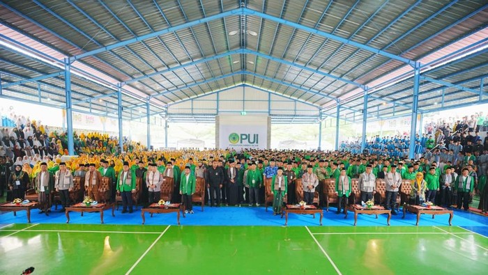 Kapolri Jenderal Listyo Sigit Prabowo menghadiri Puncak Resepsi Milad ke-108 Persatuan Ummat Islam (PUI)