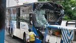 Penampakan Bus Transjakarta Usai Adu Banteng di Jalur Langit