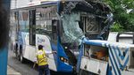 Penampakan Bus Transjakarta Usai Adu Banteng di Jalur Langit