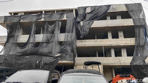 Kondisi proyek pembangunan hotel di Cemagi, Kecamatan Mengwi, Badung, Bali, Senin (23/2/2026). (Foto: Agus Eka/detikBali)