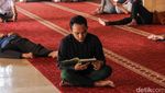 Mengisi Waktu Puasa dengan Tadarus dan Kajian di Masjid Istiqlal