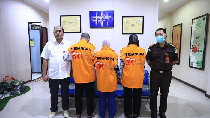 Otoritas Jasa Keuangan (OJK) menuntaskan penyidikan perkara tindak pidana perbankan yang diduga dilakukan di PT Bank Perkreditan Rakyat (BPR) Panca Dana yang beralamat di Ruko Depok Mas, Kota Depok, Jawa Barat. Dalam kasus tersebut, tersangka menilap