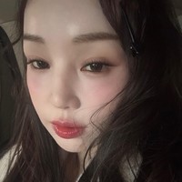 Nam Gyu Ri memang belum lagi tampil di layar kaca. Terakhir ia membintangi drama ‘My Military Valentine’. Di Instagram, pemain ‘Kairos’ itu terlihat menikmati waktunya menjalani berbagai pemotretan. Foto: Instagram @nam_gyuri
