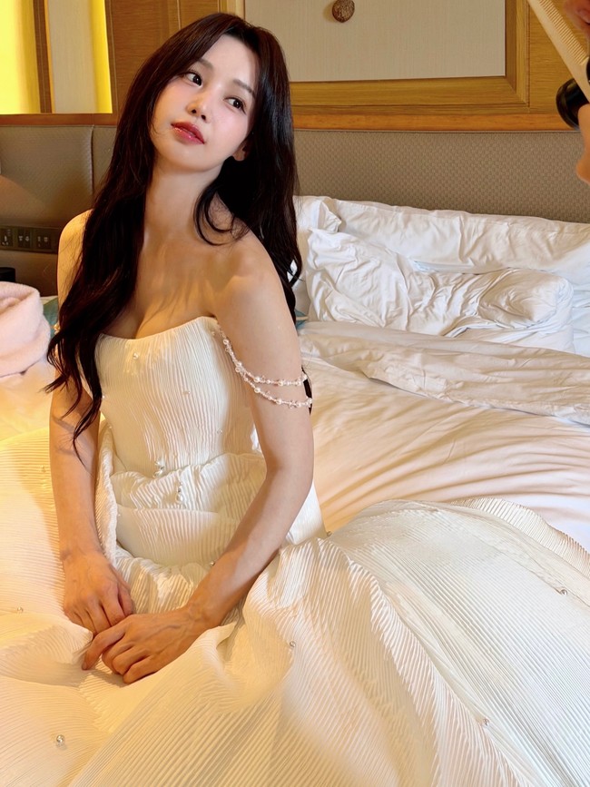Debut pada 2006, Nam Gyu Ri mulai dikenal publik dengan visual-nya yang dianggap lugu. Karena itu, ia sering disebut sebagai tipe ideal para pria. Foto: Instagram @nam_gyuri