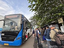 Pengumuman! Transjakarta ke Stasiun-Terminal Sampai Tengah Malam Saat Arus Balik