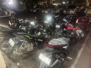 Ancaman Pasal Berlapis bagi Pemotor Rusak Portal JLNT Casablanca