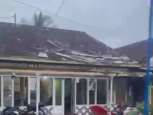 Belasan Rumah Warga di Malang Rusak Diterjang Hujan Campur Angin