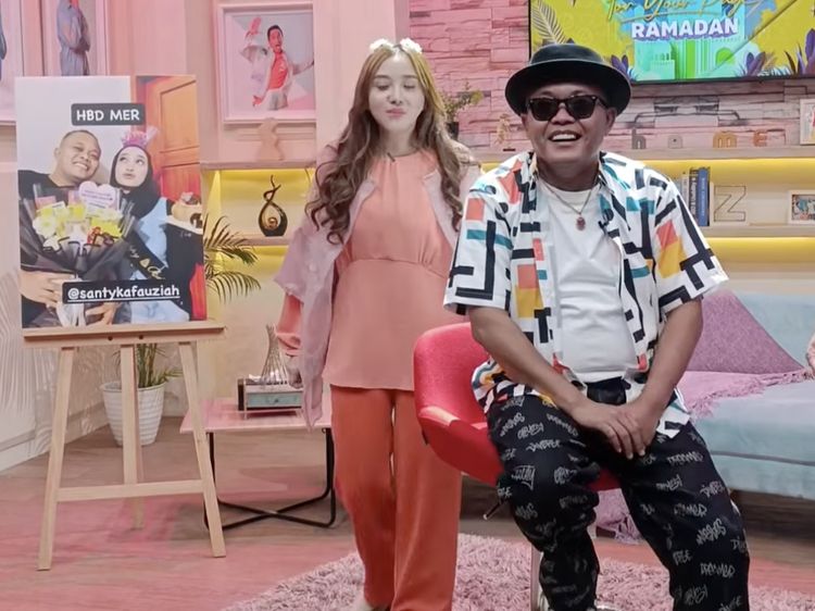 Sule: Kata Siapa Putus dengan Santyka Fauziah?