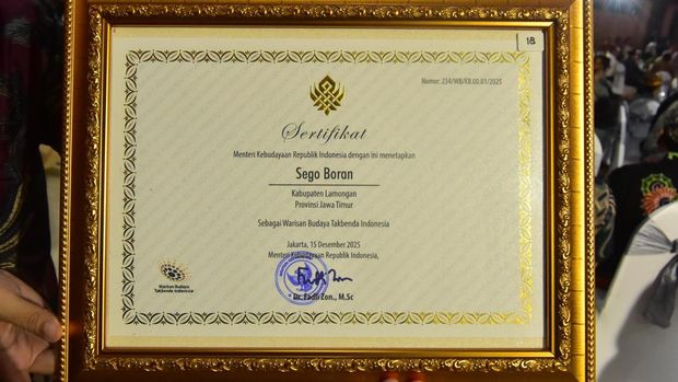 Sego Boran Lamongan yang resmi diakui menjadi salah satu Warisan Budaya Takbenda Indonesia oleh Kementerian Kebudayaan RI.