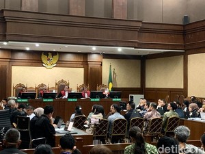 Saksi Kasus Chromebook Sebut Tak Ada Catatan Transaksi Rp 809 M ke Nadiem