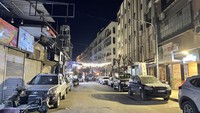 Jalan Jazmatiyyah terlihat sepi selepas Magrib hingga selesai Tarawih. Foto: Dok Muhammad Nabil Charomaein/PPI Dunia