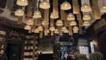 Gemerlap Lampu Hiasi Malam Ramadan di Damaskus
