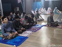 Salat Tarawih Kilat Juga Ada di Indramayu, 23 Rakaat Cuma 6 Menit