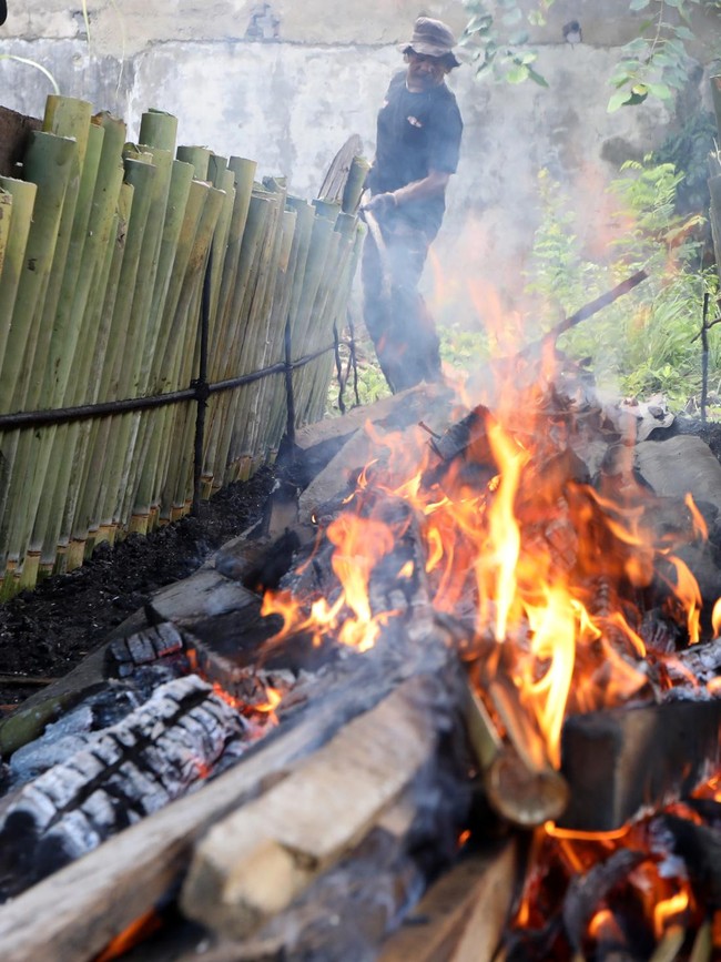 Tradisi Lemang Bambu Kembali Hadir di Banda Aceh