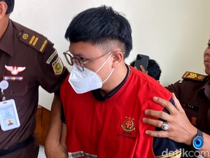 Jabar Hari Ini: Perlawanan Youtuber Resbob di Meja Hijau