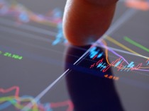 Kontrak Panjang DOID & Aksi Saham Bonus MEGA Warnai Penguatan IHSG