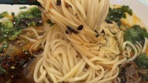 Video: Halal! Ada Mie Lanzhou Autentik di Sebelah Tembok Pink Viral Singapura