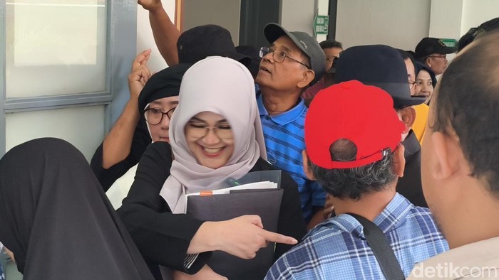 Dr. Tifa, saat hadir di Pengadilan Negeri Solo, Selasa (24/2/2026).
