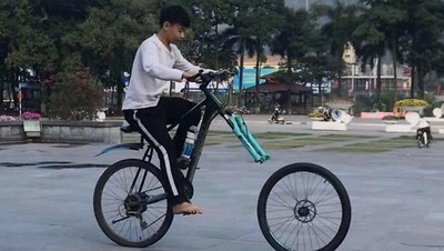 Nyaris Celaka, Eh Jadi Lucu! Foto Timing Tak Terduga