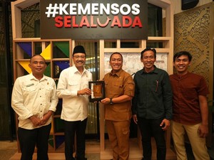 Gus Ipul Minta Kepala Daerah Kawal Akurasi Data Penerima Bansos