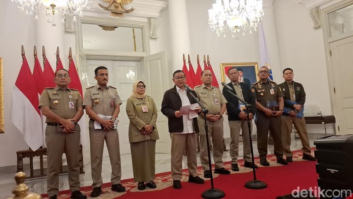 Jumpa pers Pramono terkait lapangan padel di Jakarta. (Brigitta/detikcom)