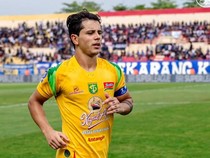 Tavares Sempat Rayu Bruno Moreira untuk Bertahan di Persebaya