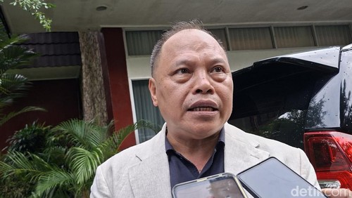 Ketua Tim Pansel I Riduan Masud ditemui di Mataram. (Foto: Ahmad Viqi/detikBali).